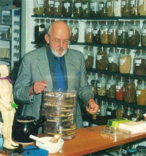Prof. h.c. Dr. Claus Schnorrenberger